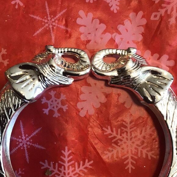 Bracelet silver tone trunks up elephant bangle - Picture 2 of 3